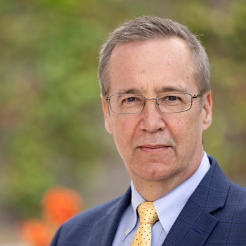 Daniel Kratochvil headshot