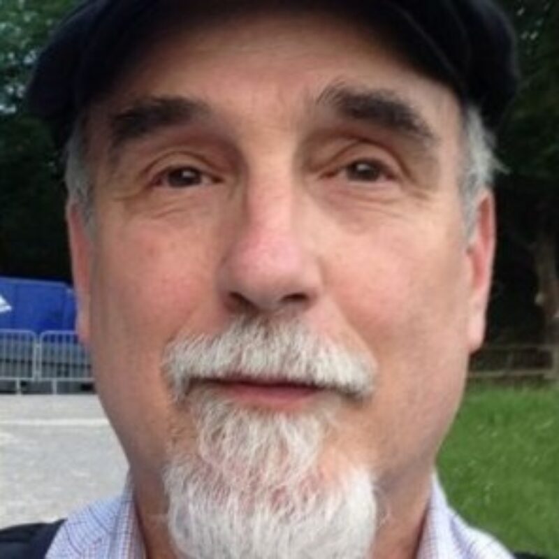 Larry Blume headshot